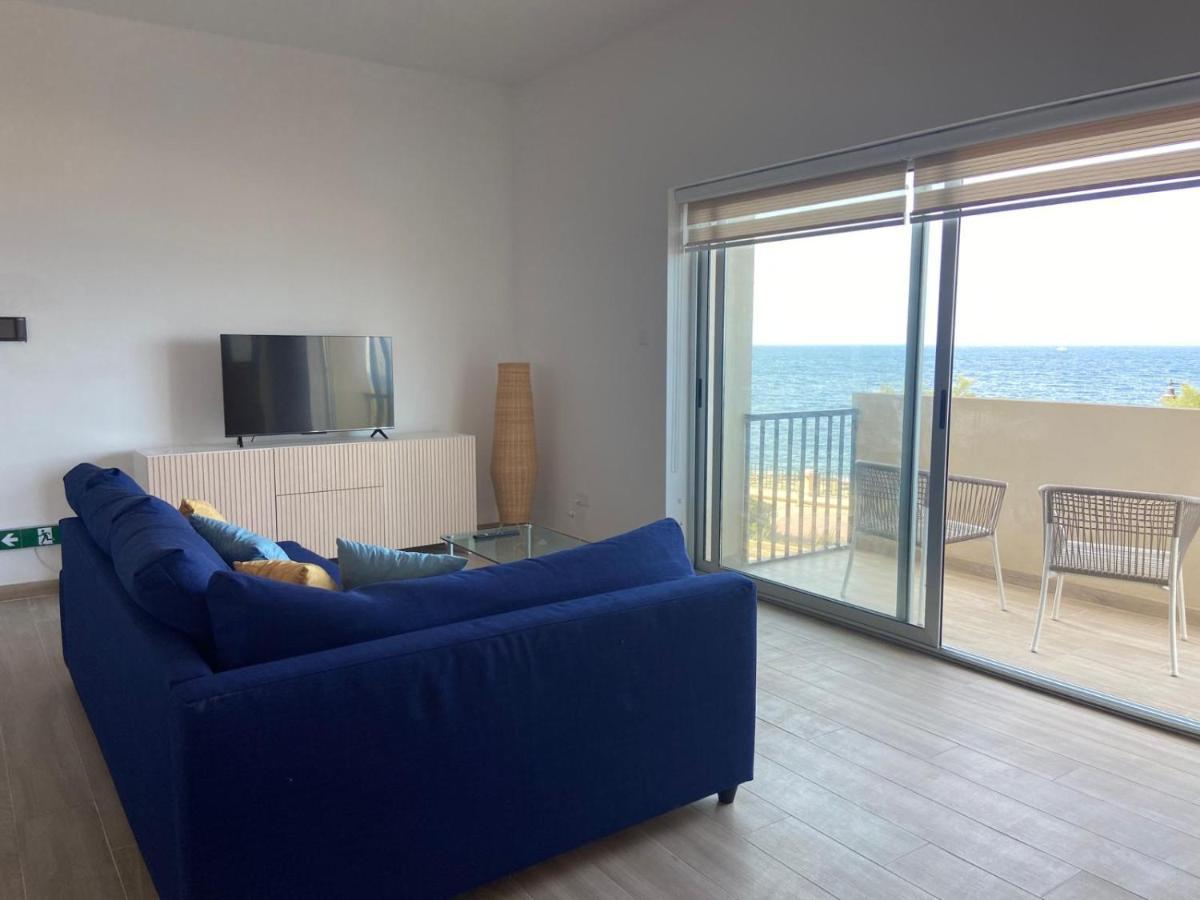 Beachfront Sliema Apartment Exterior photo